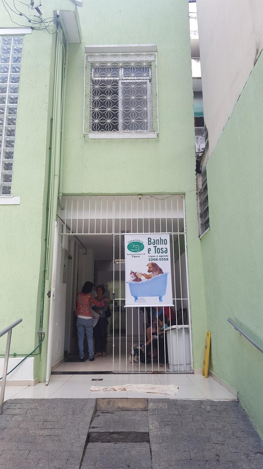 Veterinária Bichos e Caprichos